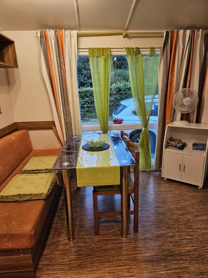 L'Azure Hotell Novalaise Exteriör bild